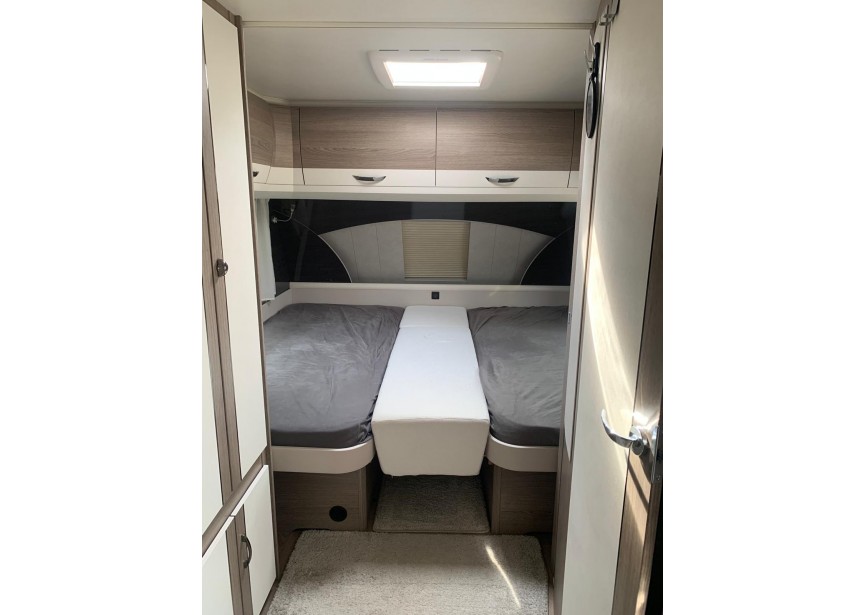 bf843685-17a5-4a86-b8f7-ab2a9da3a124